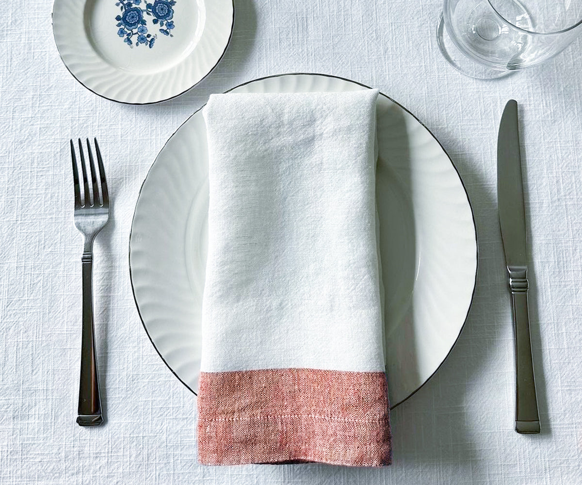 Large Linen Napkins: Make a bold statement with our Large Linen Napkins, designed for those who appreciate generous sizing and a touch of luxury.