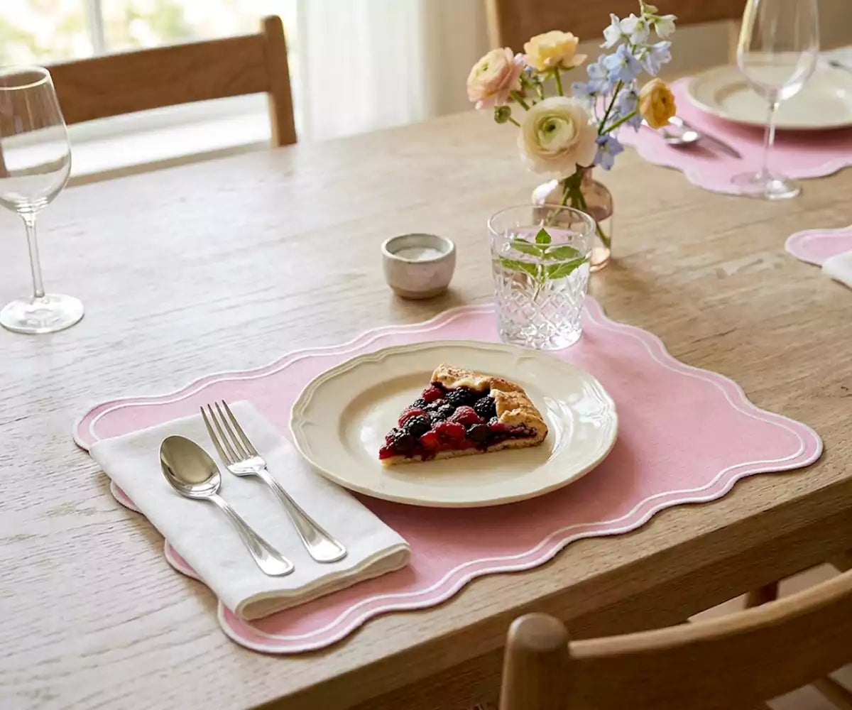 Dining Table Placemats - White Scalloped Placemats