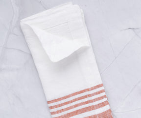 Folding Dinner Napkins, Napkins Linen, Napkins Cloth, Linen Like Napkins, Dinner Napkins, How To Fold Dinner Napkins, Linen Dinner Napkins, Dinner Napkin.