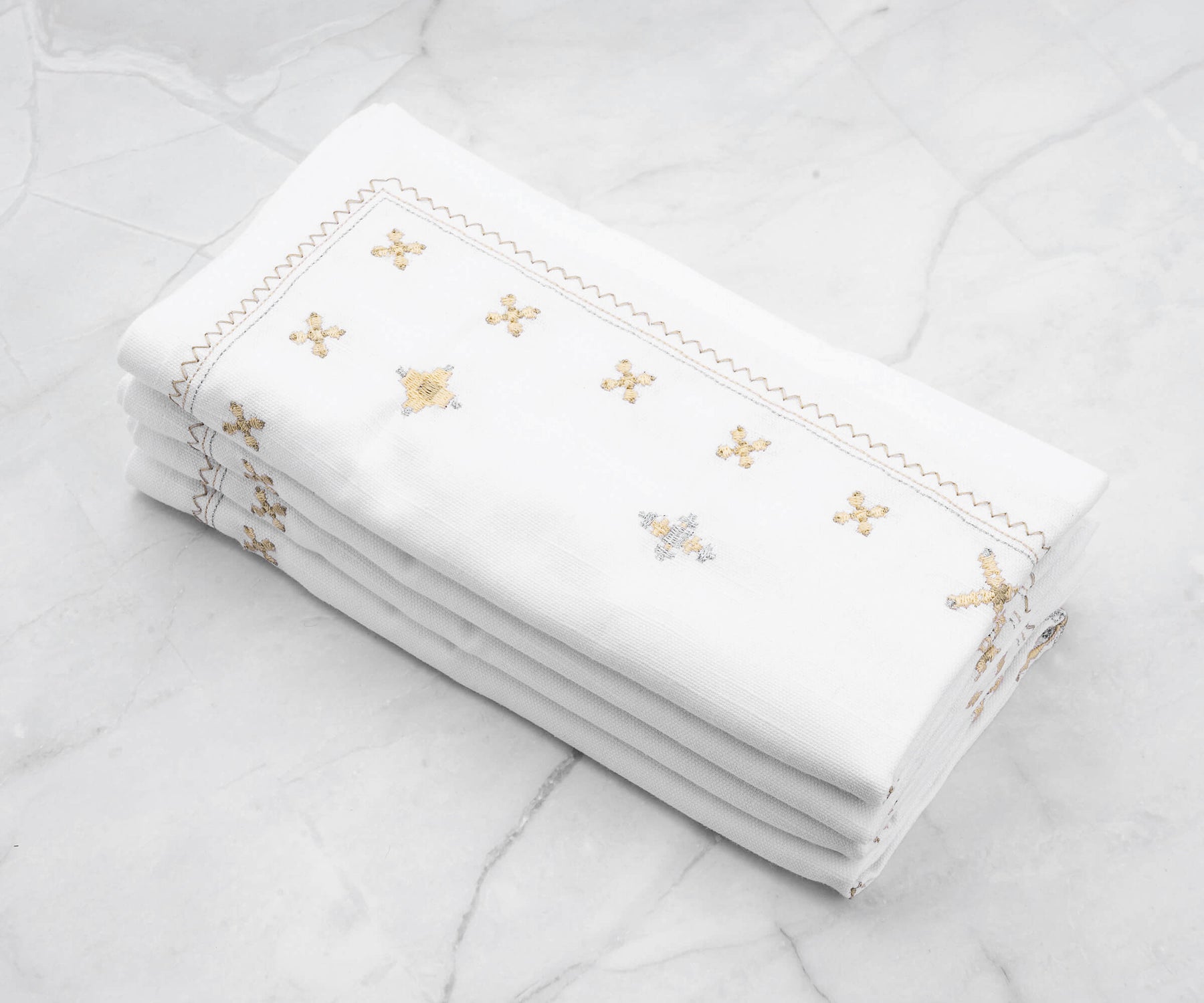 Cloth Napkins Bulk, Cloth Napkin Folding, Cloth Napkin Folds, White Cloth Napkins, Wedding Napkins, Embroidered Napkins, Gold Napkins, Cloth Napkins Gold.