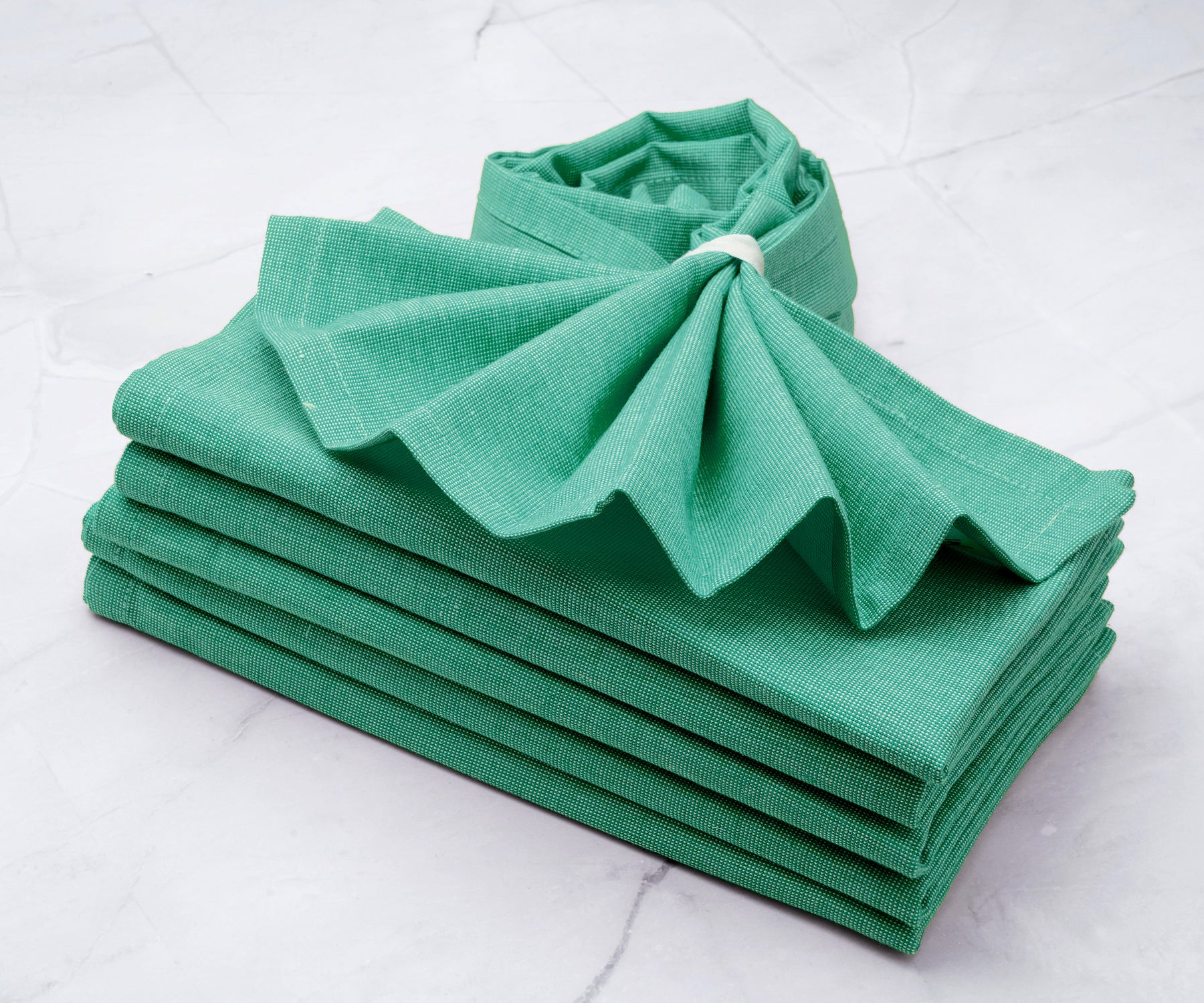 Soft Solid Green Color 100% Cotton Dinner Cloth Napkins - Set of