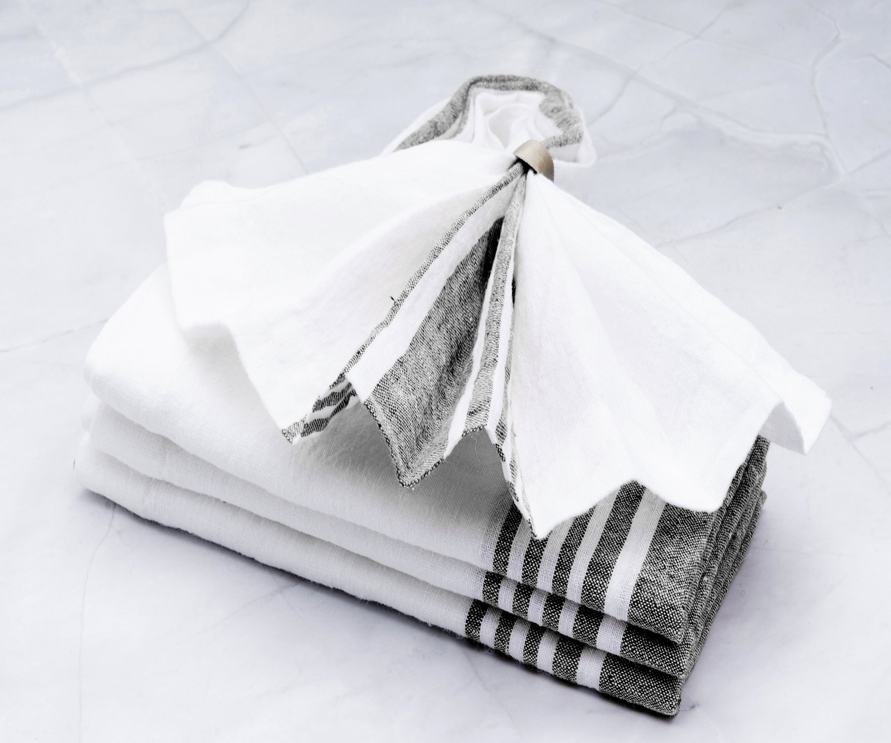 linen napkins, linen napkin, black striped cloth napkins, french stripe bistro napkins, french stripe napkins, french striped napkins, 