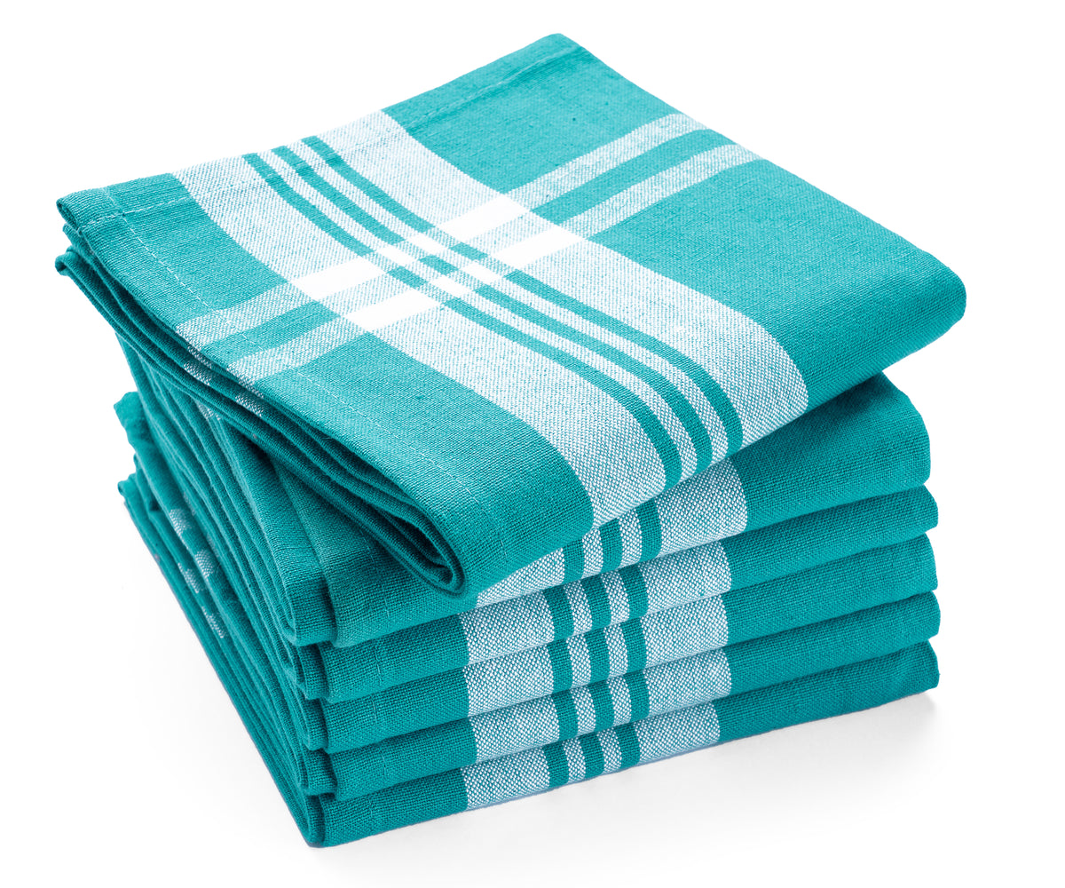  these kitchen towels come in handy that are not only capable of cleaning dishes but can also be used to wipe up spills, clean off cutting boards, dry hands and even hold hot plates and dishes.