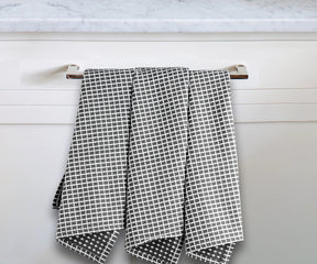 our gray hand towels are designed to meet the demands of daily use and maintain their quality wash after wash. 