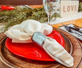 Set of 6 restaurant napkins displayed with a red plate and a heart-shaped plate
